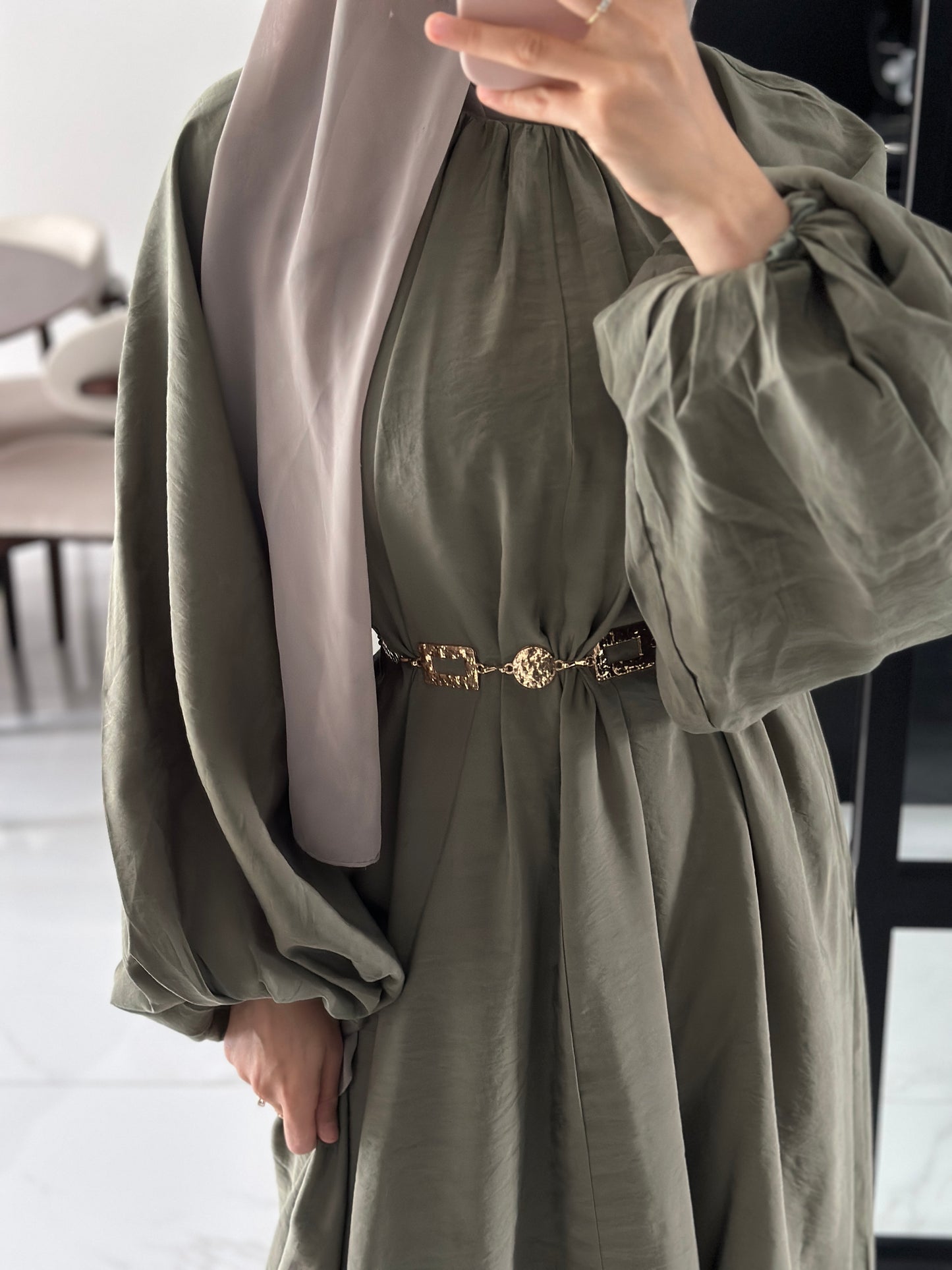 Kleid Zaina kakhi