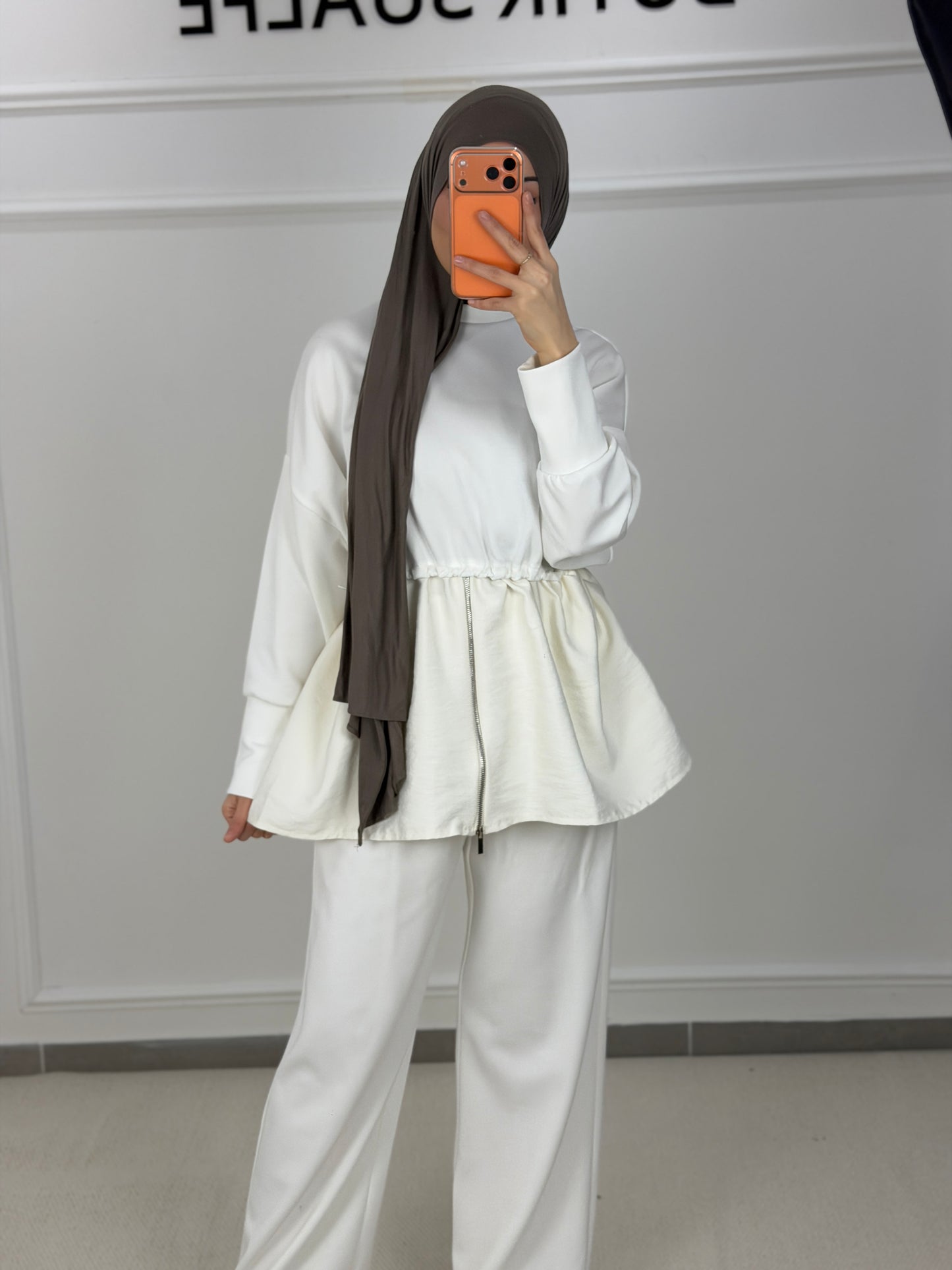 Set Nisa
