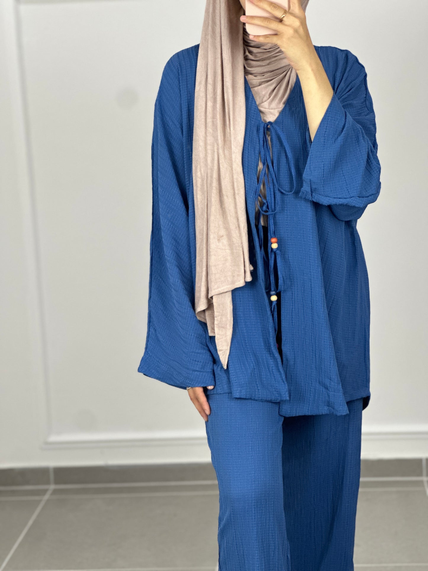 Set LILLY