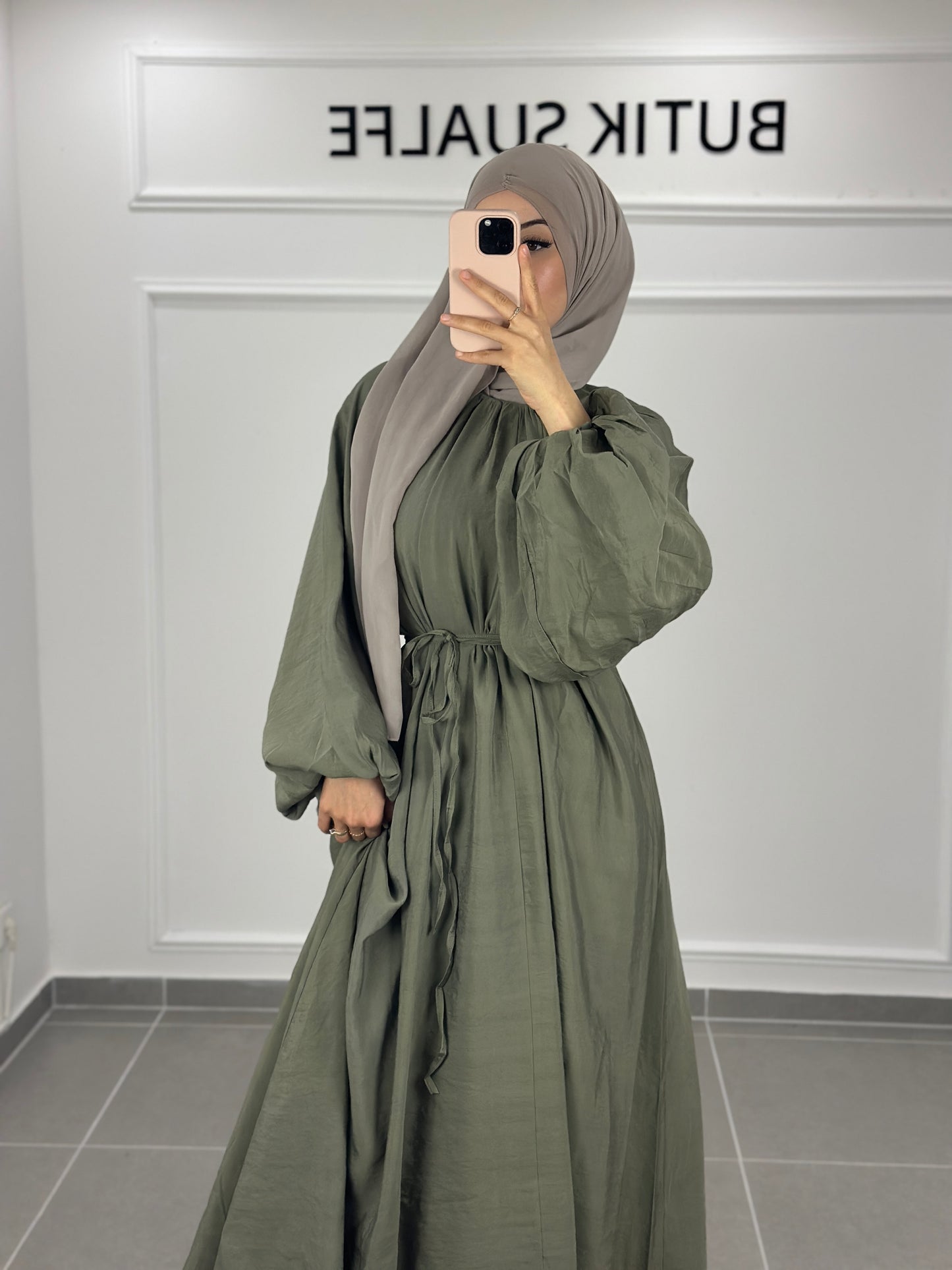 Kleid Zaina kakhi