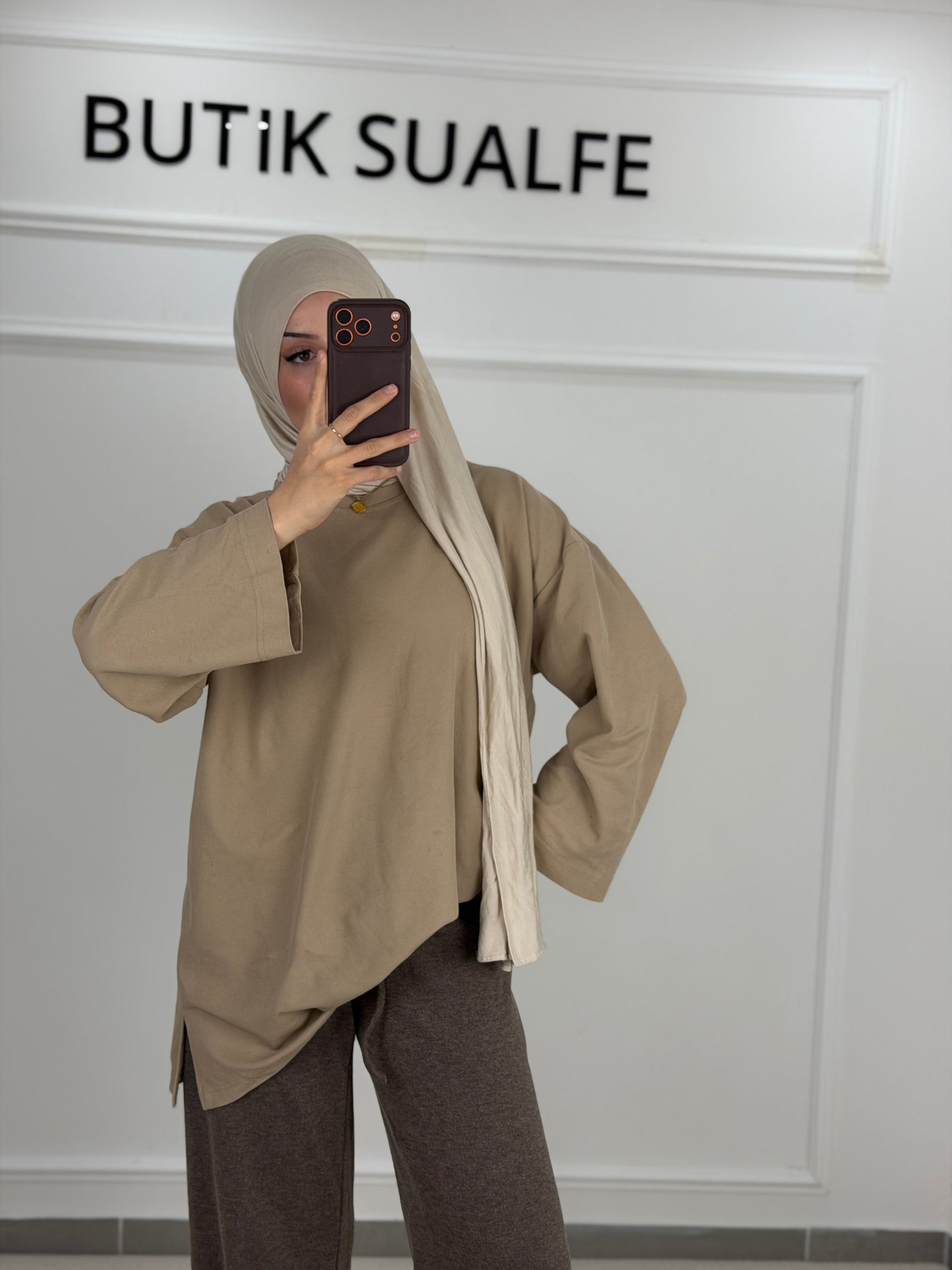 Basic Shirt beige