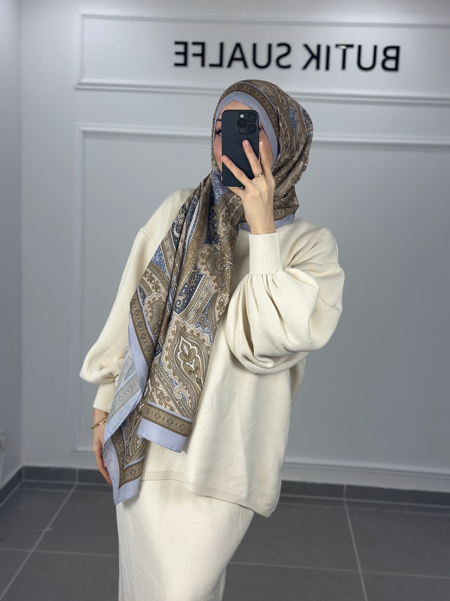 Hijab GRAU