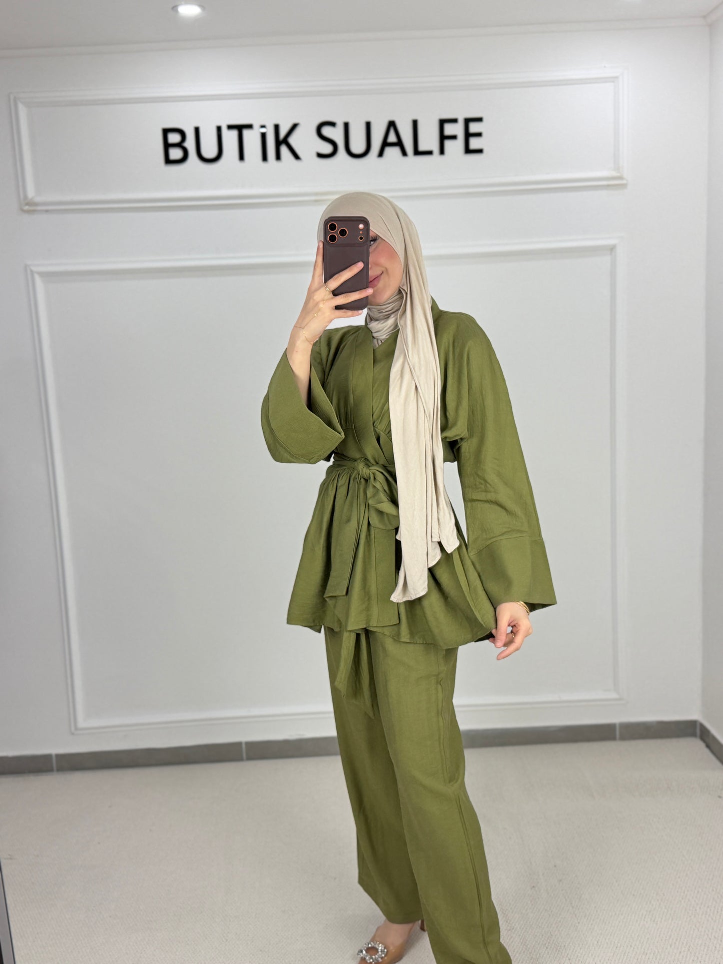 Set Ira