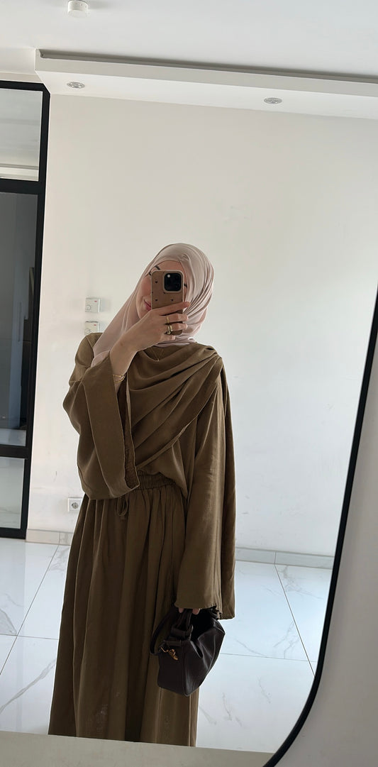 Set ELAYA