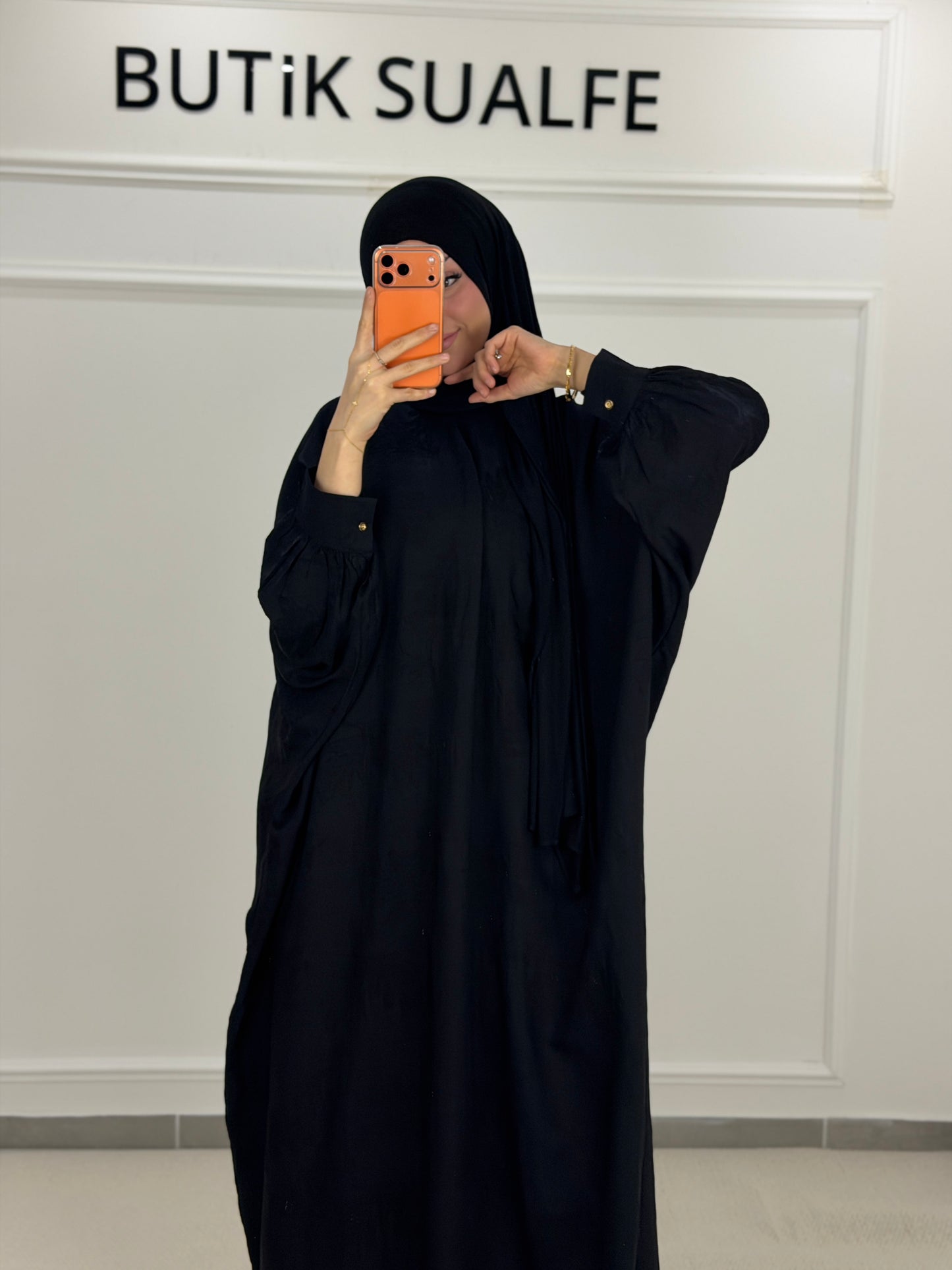 Abaya Aurora
