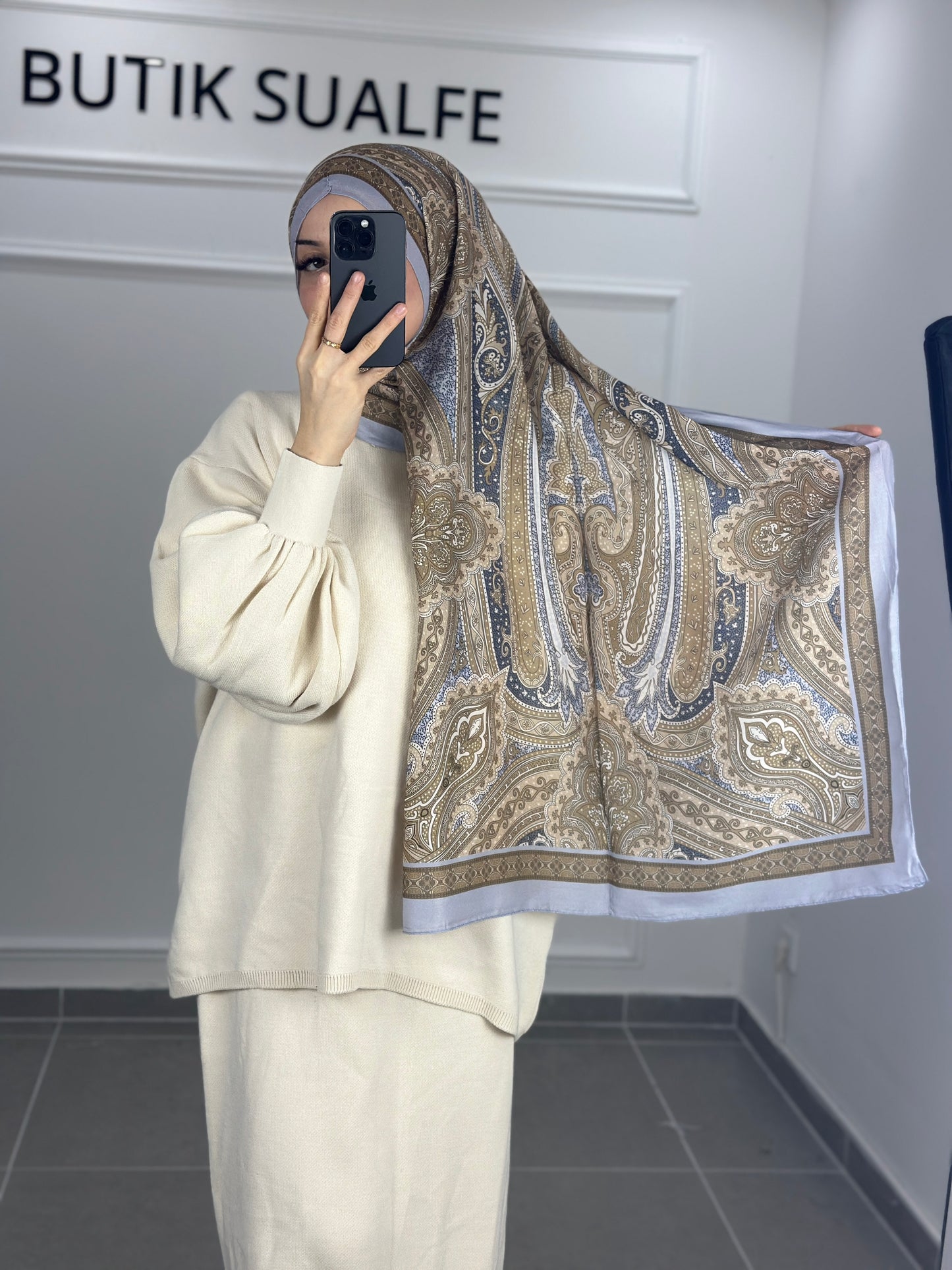 Hijab GRAU